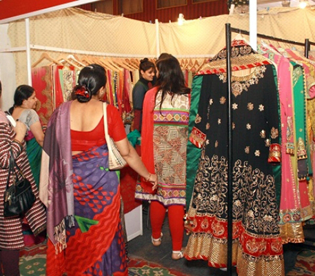                             Designer Sarees and Dresses
                        